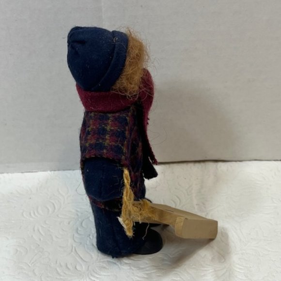 VTG 1992 Wooden Boy Winter Clothes w/Sled Doll Lizzie High 6"x4" Retired - Picture 2 of 14
